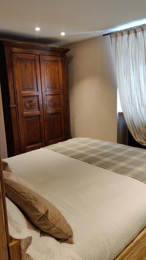 Au Fond Du Bourg Daire Aosta Dış mekan fotoğraf