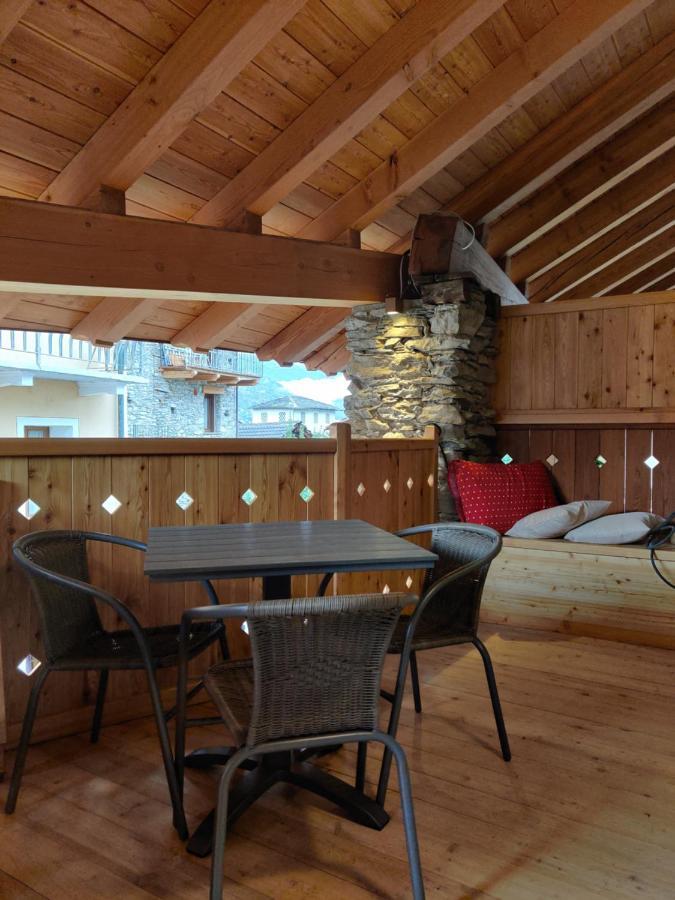 Au Fond Du Bourg Daire Aosta Dış mekan fotoğraf