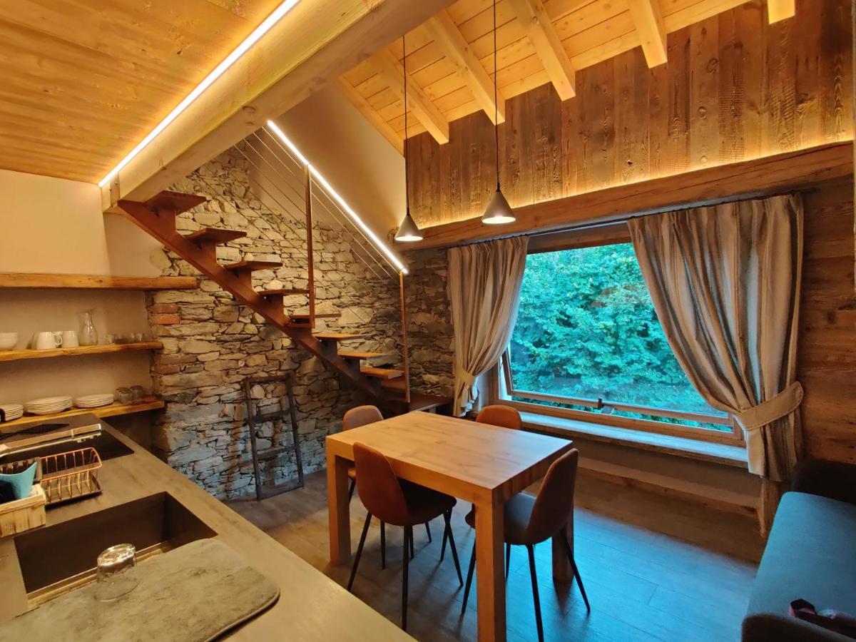 Au Fond Du Bourg Daire Aosta Dış mekan fotoğraf