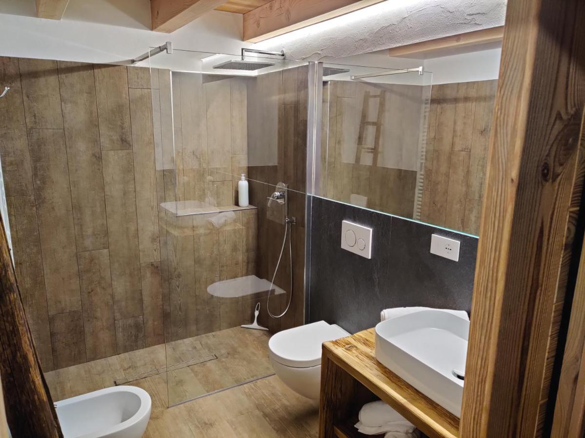 Au Fond Du Bourg Daire Aosta Dış mekan fotoğraf
